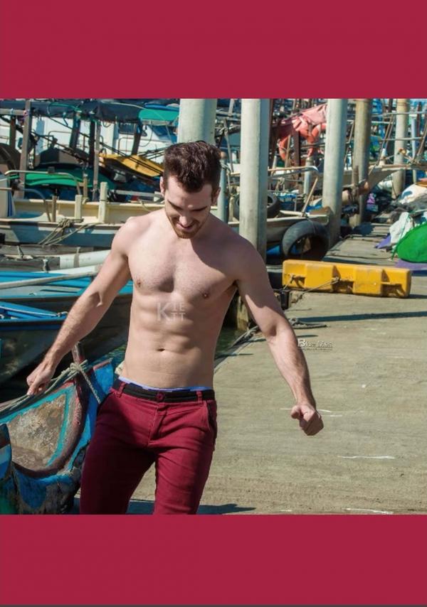 Whoseman-5-補教型男外師-Maxime